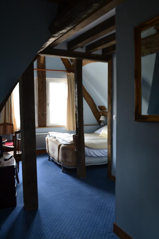Les Trois Cheminees Chambres D'Hotes Livarot-Pays-d'Auge Exterior foto